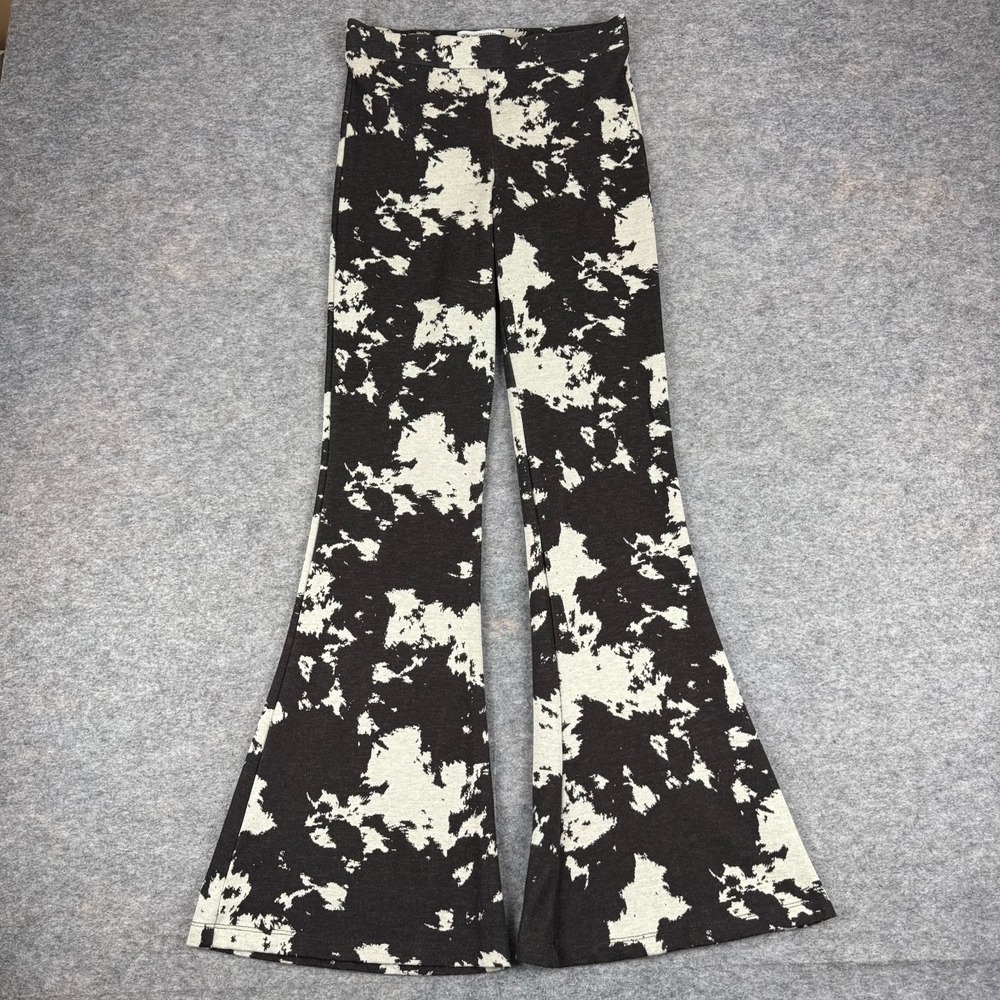 Urban Outfitters Cow Print Knit Flare Pants 31" Brown‎ Womens Small S